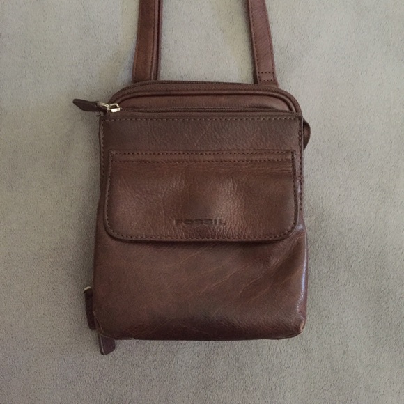 Fossil Handbags - Fossil Leather Crossbody Purse